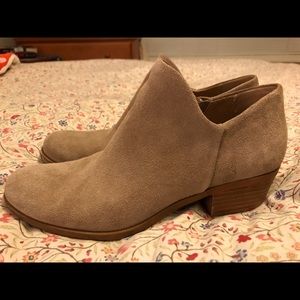 🍀 LUCKY BRAND “Brixlee Bootie” size 8.5